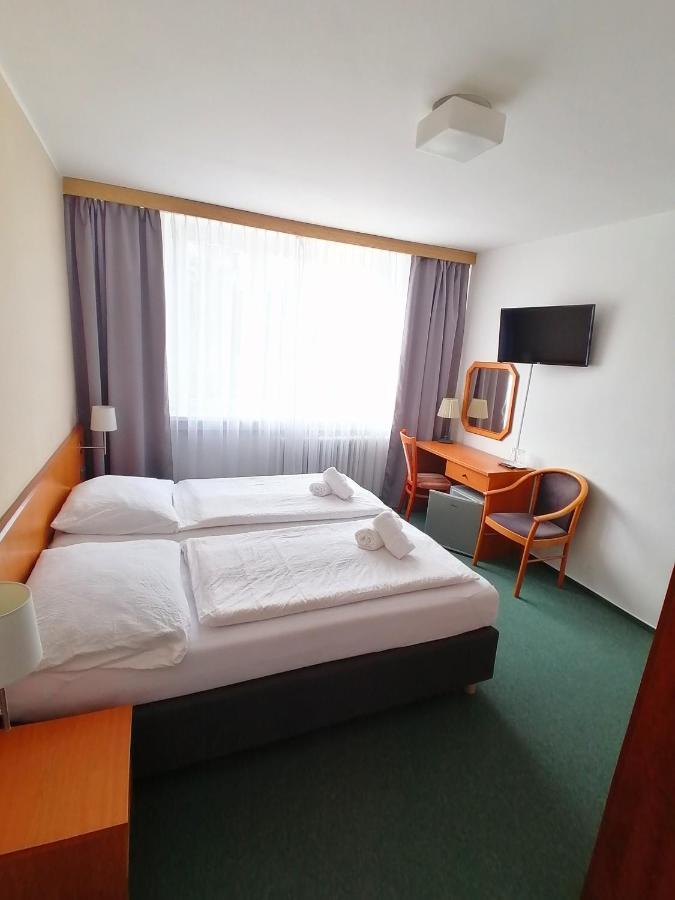 Horský hotel Jelenovská Valašské Klobouky Esterno foto