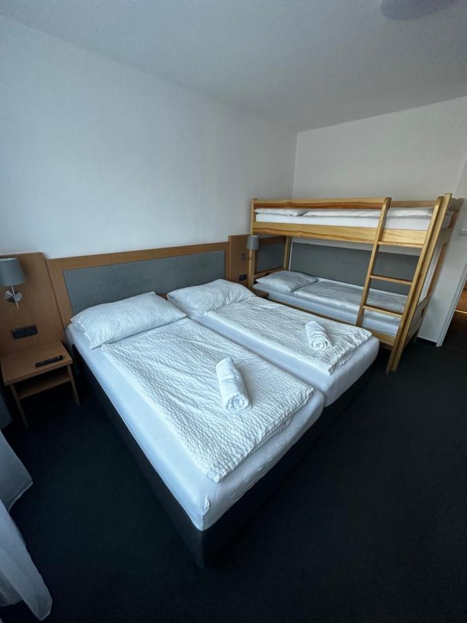Horský hotel Jelenovská Valašské Klobouky Esterno foto