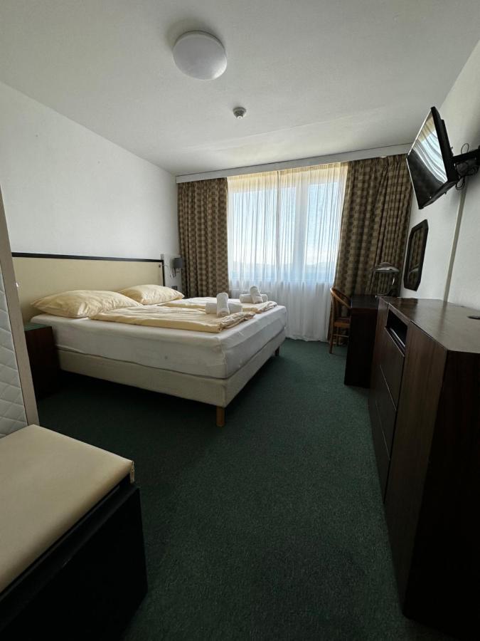 Horský hotel Jelenovská Valašské Klobouky Esterno foto