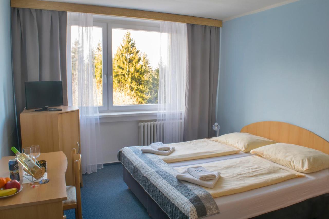 Horský hotel Jelenovská Valašské Klobouky Esterno foto